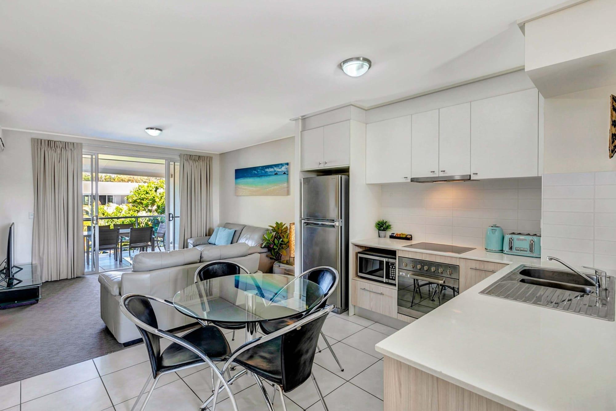 Ramada Encore By Wyndham Whale Cove Hervey Bay Esterno foto