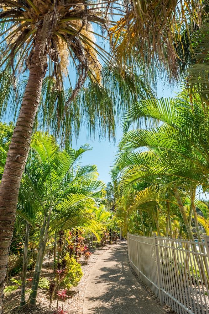 Ramada Encore By Wyndham Whale Cove Hervey Bay Esterno foto